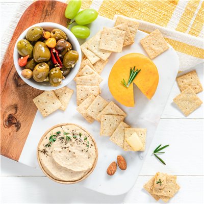 Simple Mills, Cracker aus Mandelmehl, fein gemahlenes Meersalz, 4,25 oz (120 g)