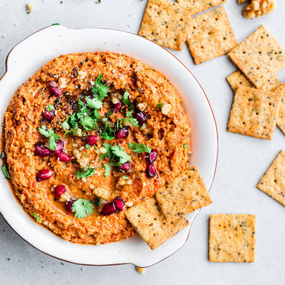 Simple Mills, Almond Flour Crackers, Sun-Dried Tomato & Basil, 4.25 oz (120 g)