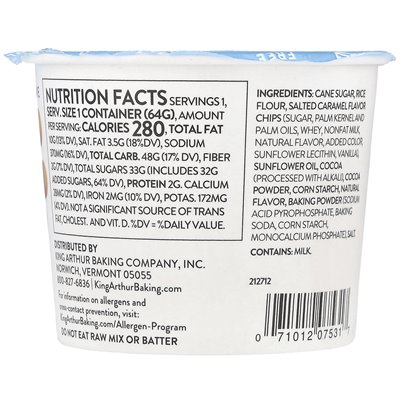 King Arthur Baking Company, ciasto czekoladowe z solonymi wiórami karmelowymi, bezglutenowe, 2,25 uncji (64 g)